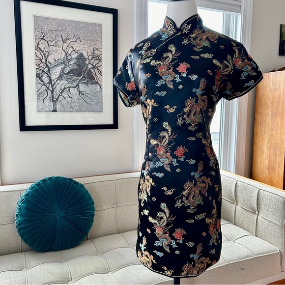 Vintage Cheongsam Midi Dress - Picture 2 of 13